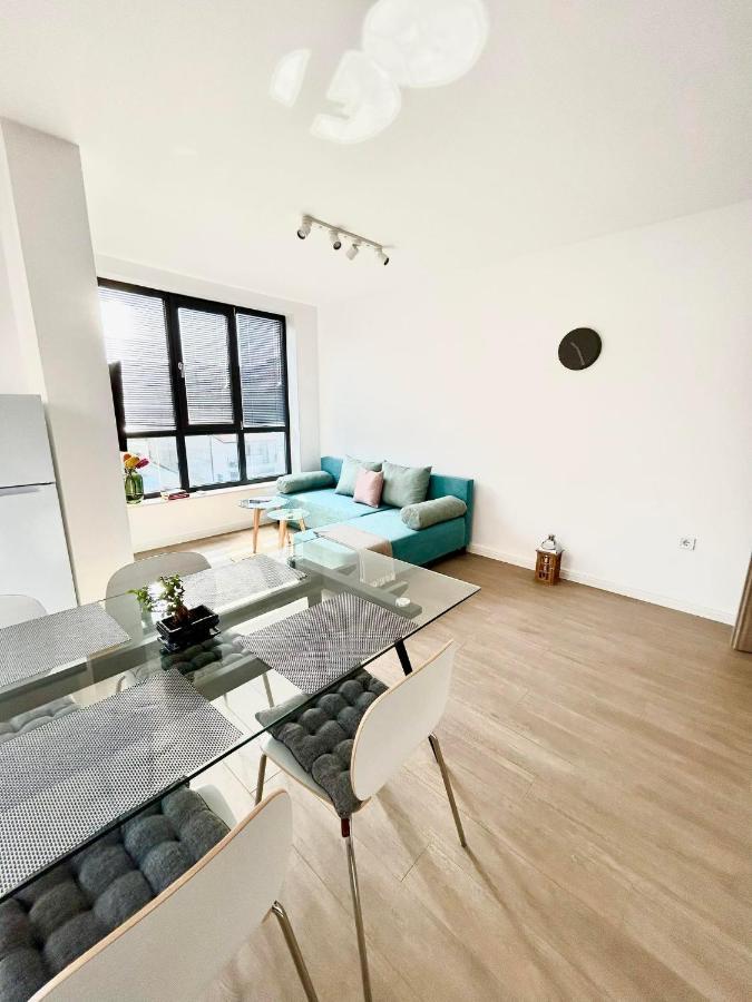 Smart Apartment Mir Varna Eksteriør billede